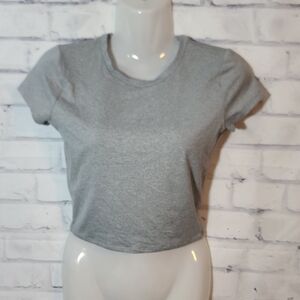 Hollister Cropped Gray T-shirt Small